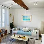 Balcony In Heart Of Old Antibes, Ac, View Appartement Antibes