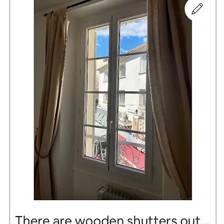 Balcony In Heart Of Old Antibes, Ac, View * 昂蒂布