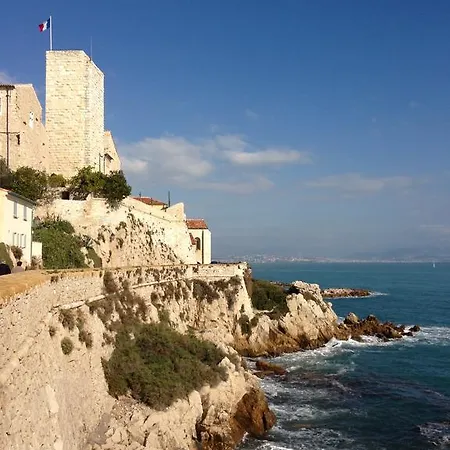 Balcony In Heart Of Old Antibes, Ac, View Apartment *
