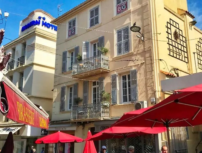 Balcony In Heart Of Old Antibes, Ac, View * Antibes