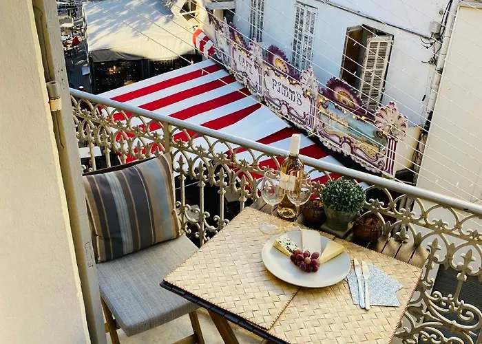 Balcony In Heart Of Old Antibes, Ac, View
