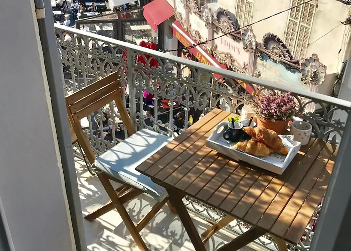 Balcony In Heart Of Old Antibes, Ac, View Apartment Antibes