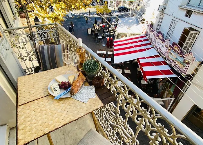 Balcony In Heart Of Old Antibes, Ac, View * Antibes